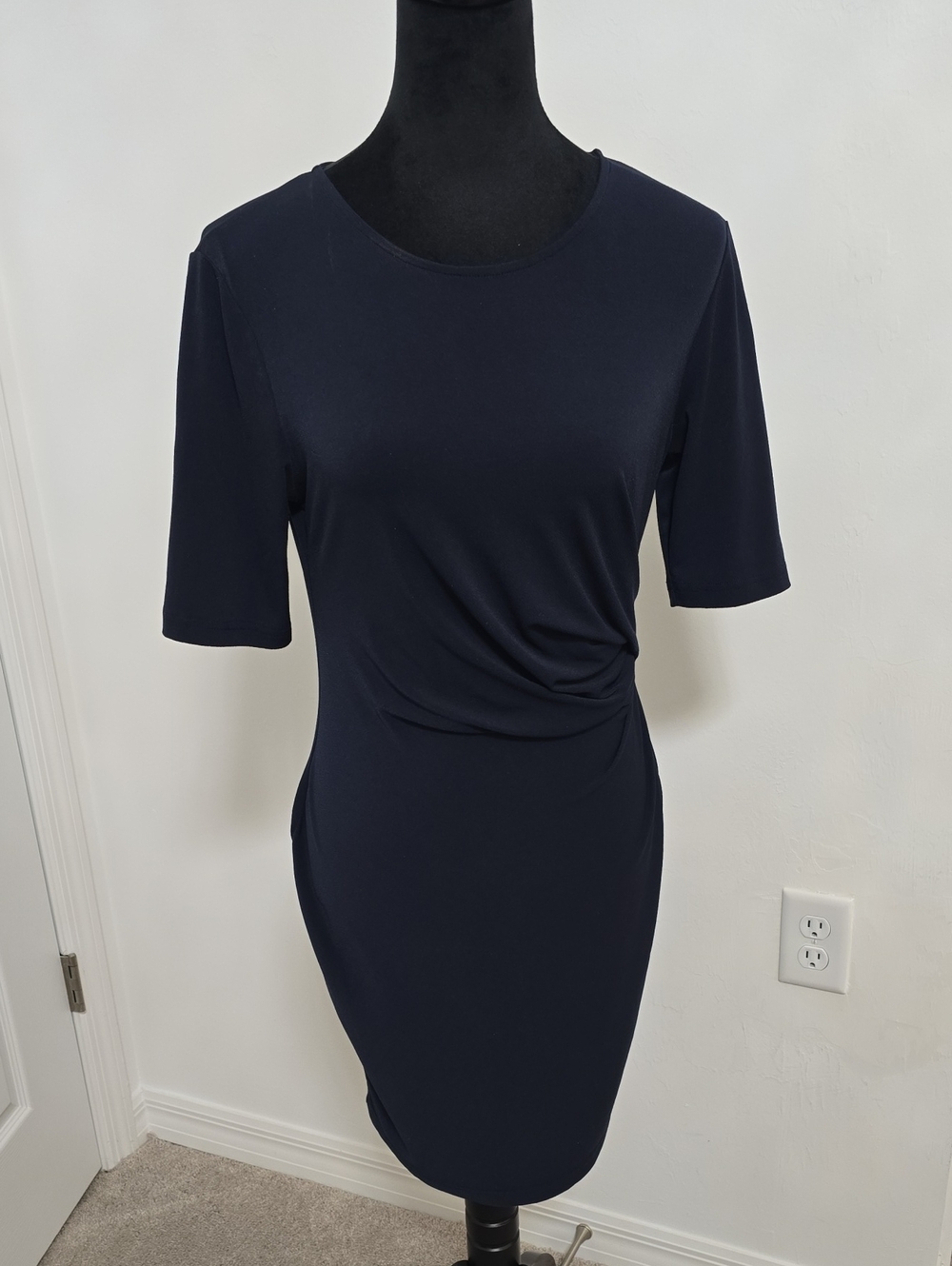 Banana Republic Navy Blue Short Sleeve Sheath Dress
